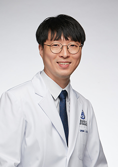 연세대학교 의과대학용인세브란스병원 감염내과 김용찬 교수