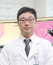 서울아산병원 병리과 김덕훈 교수