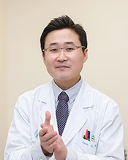 서울아산병원 신경외과 , 중환자실 , 암병원 , 뇌종양센터 조영현