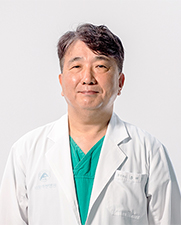 서울아산병원 소아심장외과 , 심장혈관흉부외과 , 장기이식센터 , 선천성심장병센터, 선천성심장병센터 , 심장병원 지원부문, 심부전·심장이식센터 , 심장병원 윤태진 교수