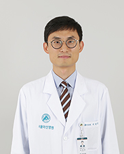 서울아산병원 호흡기내과 , 암병원 , 폐암센터 지원준 교수