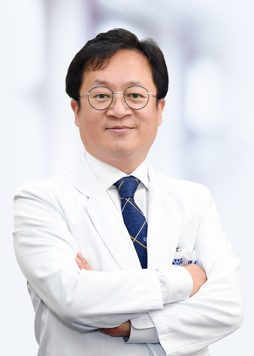 서울대학교병원 임상유전체의학과(공공진료센터) 권용진 교수