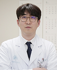 서울아산병원 호흡기내과 , 천식ㆍCOPD센터 , 폐고혈압·정맥혈전센터 , 폐암센터 이장호 교수