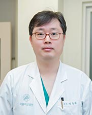 서울아산병원 간이식ㆍ간담도외과 , 소화기병센터, 장기이식센터 , 암병원 , 간센터 , 로봇수술센터 , 간암센터 , 담도 및 췌장암센터 , 대장암센터 정동환 교수